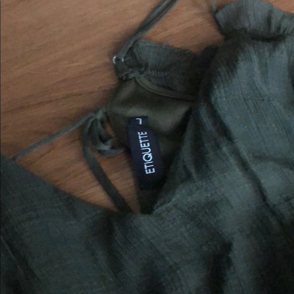 Green romper - Picture 2 of 4